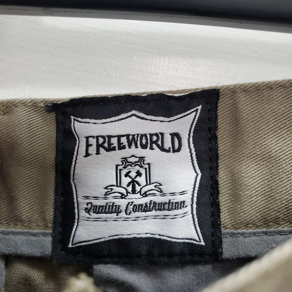 Free World Men's Big & Tall Dark Khaki Relaxed Baggy Fit 12" Casual Shorts Sz 40 - Picture 2 of 5